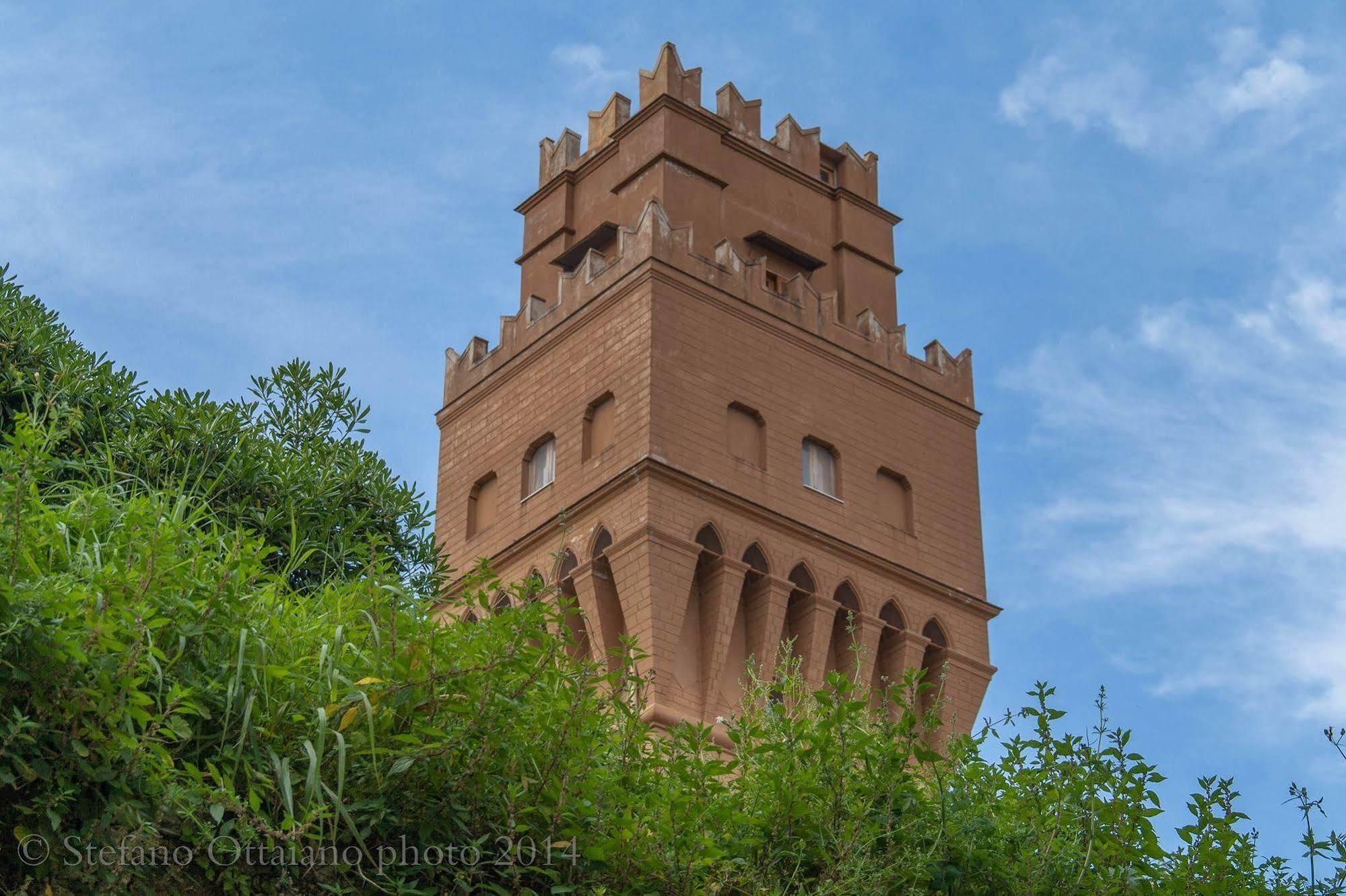 나폴리 La Torre Di Ro B&B 외부 사진