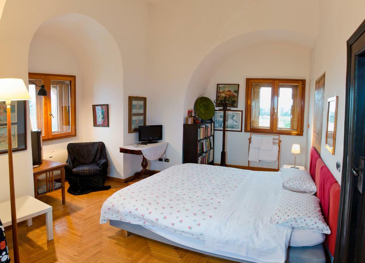 나폴리 La Torre Di Ro B&B 외부 사진